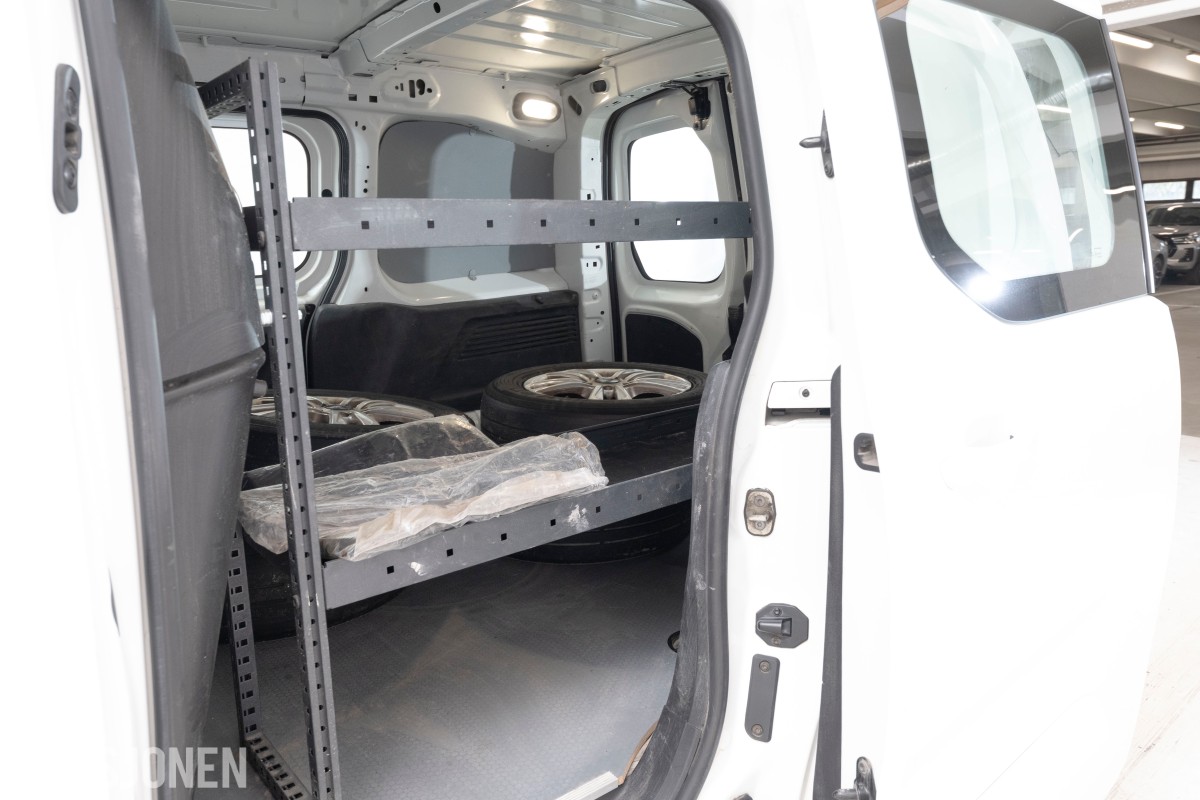 2022 Citroen Berlingo BlueHDI 102 HK L1 HENGERFESTE CRUISE BLINDSONEASSISTENT