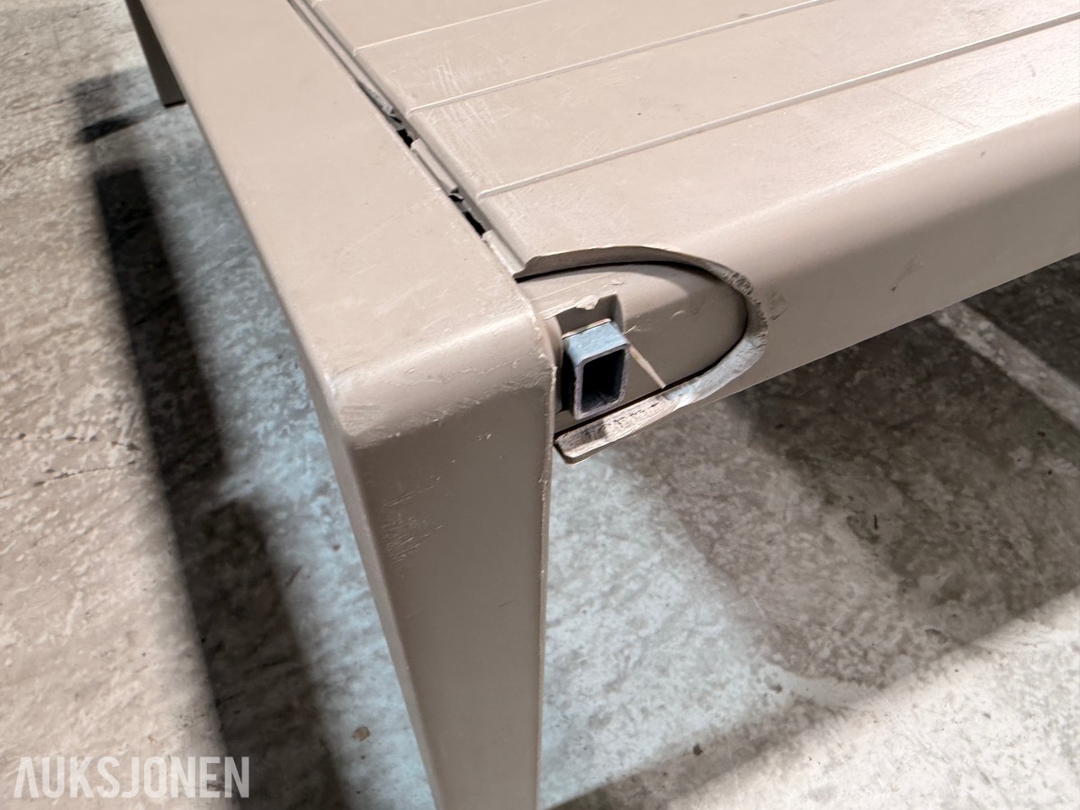 Brafab Samvaro sofa­gruppe med 2 Nardi Aria 100 bord
