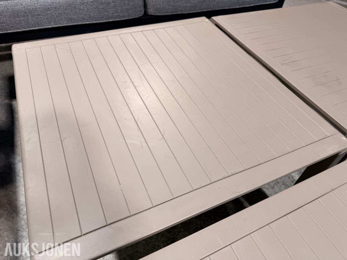 Brafab Samvaro sofagruppe med Nardi Aria 60 bord