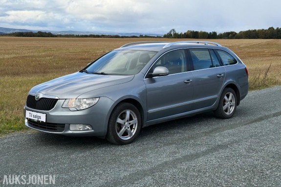 2010 Skoda Superb 2.0 140hk automat skinninteriør s+v dekk eu ok 08.2027 