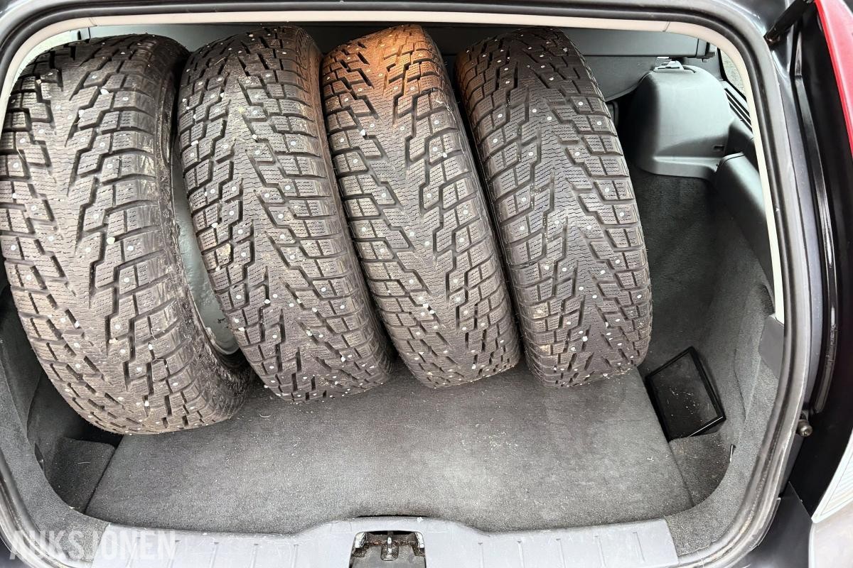 2011 Volvo V50, 1.6-114 D, 168103 km, Eu godkjent til 20.05.2028