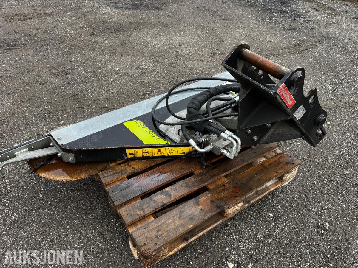 GtreenTec LRS2402 grensag med S60 feste og OilQuick