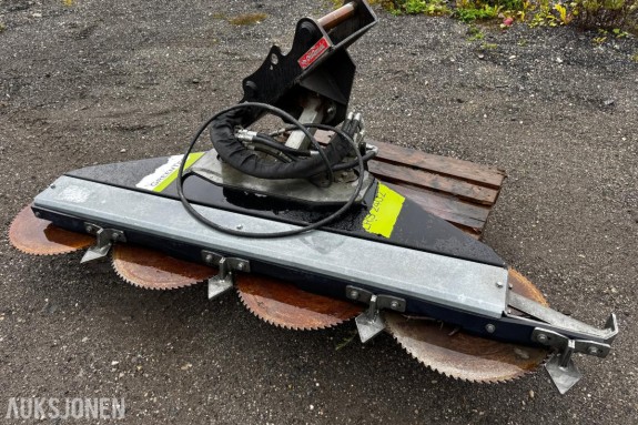 GtreenTec LRS2402 grensag med S60 feste og OilQuick
