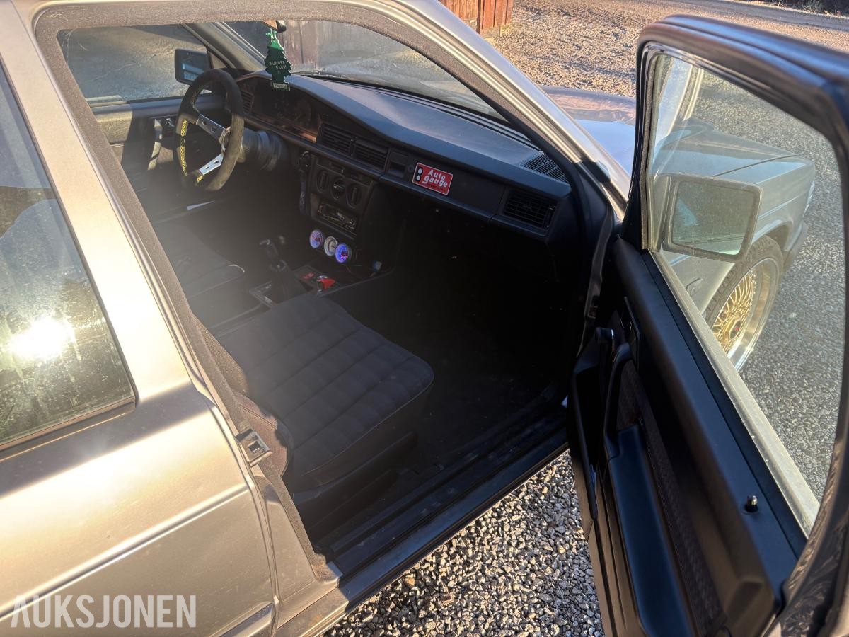 1985 Mercedes-Benz 190 E 2.0