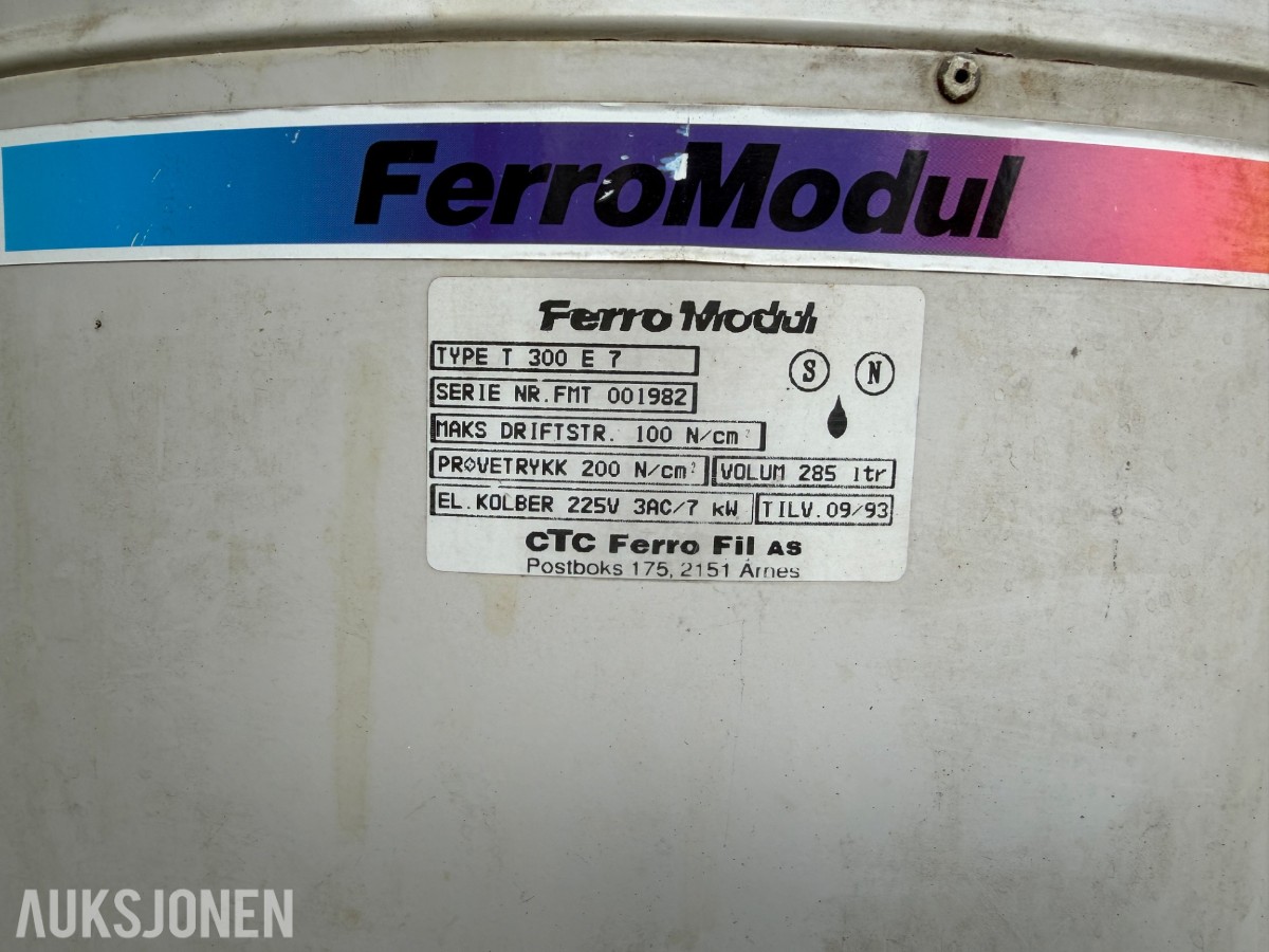 1993 FerroModul T300 E7 varmtvannsbereder – 285 liter – 7 kW