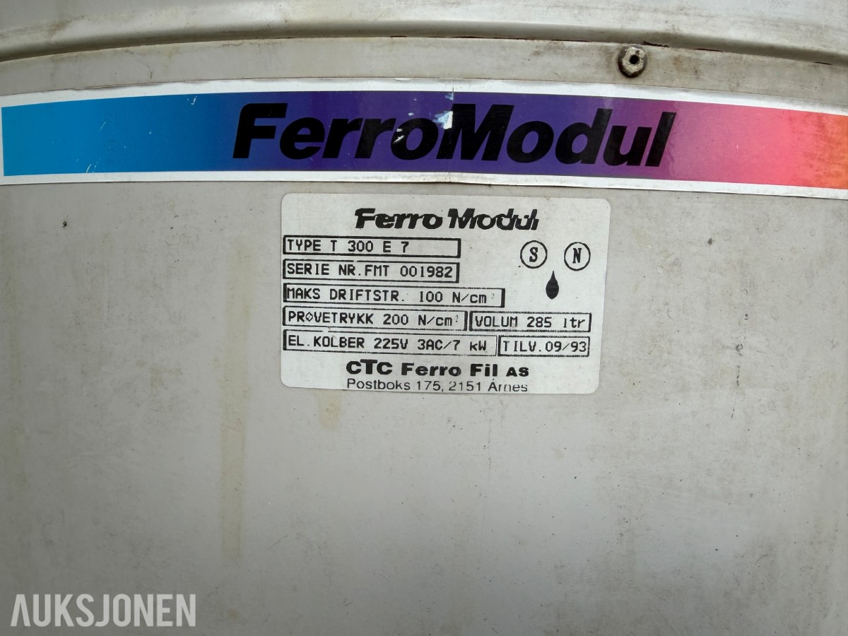 1993 FerroModul T300 E7 varmtvannsbereder – 285 liter – 7 kW