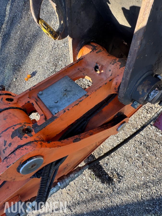 2013 Doosan DX140W-3 Hjulgraver, Engcon tiltrotator og pusseskuff