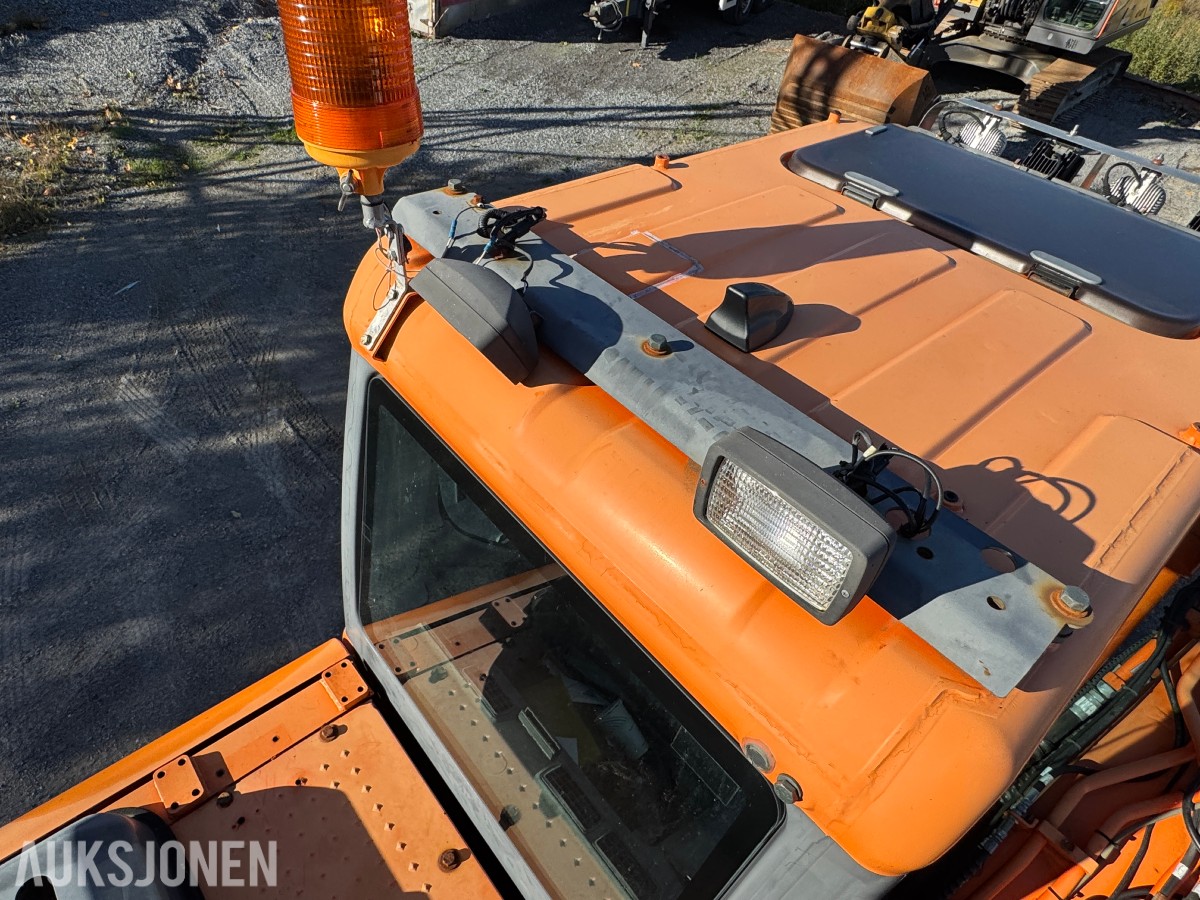 2013 Doosan DX140W-3 Hjulgraver, Engcon tiltrotator og pusseskuff