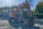2013 Doosan DX140W-3 Hjulgraver, Engcon tiltrotator og pusseskuff