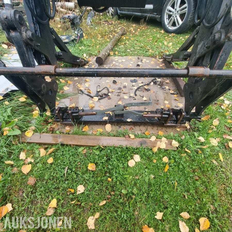 1999 Trimma frontlaster 3-50 B, Reparasjonsobjekt