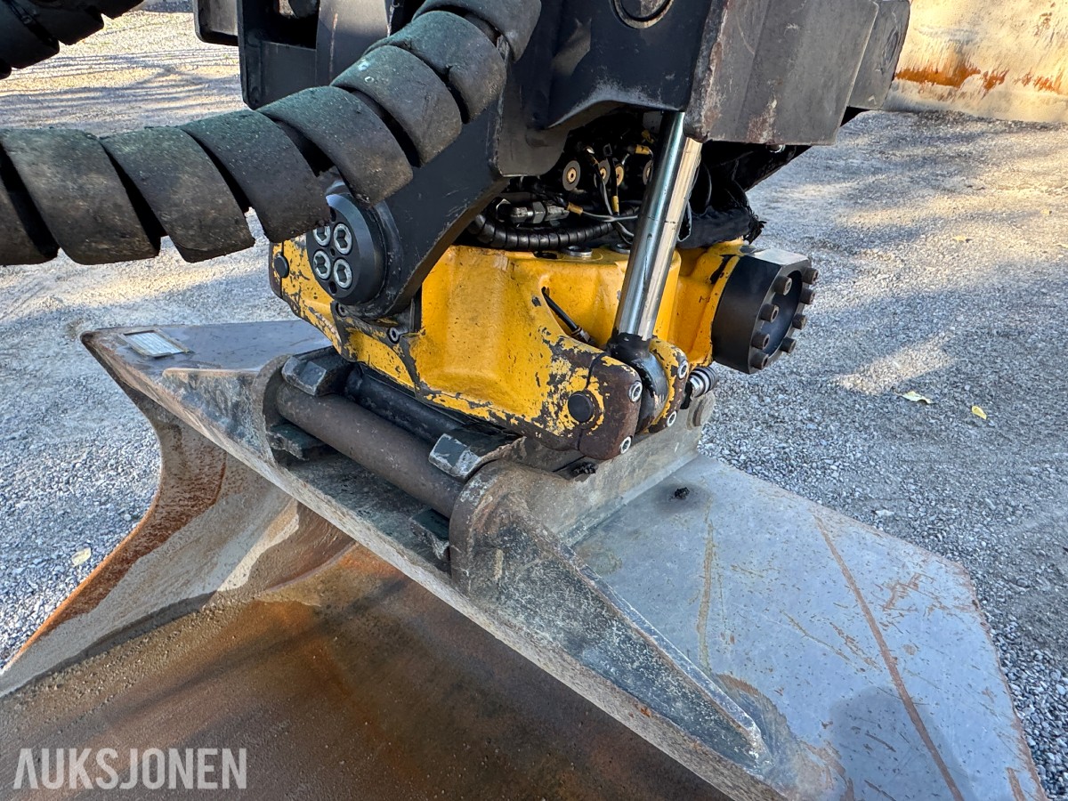 2014 Kobelco SK75SR-3E Gravemaskin, Leica maskinstyring, tiltrotator og skuff