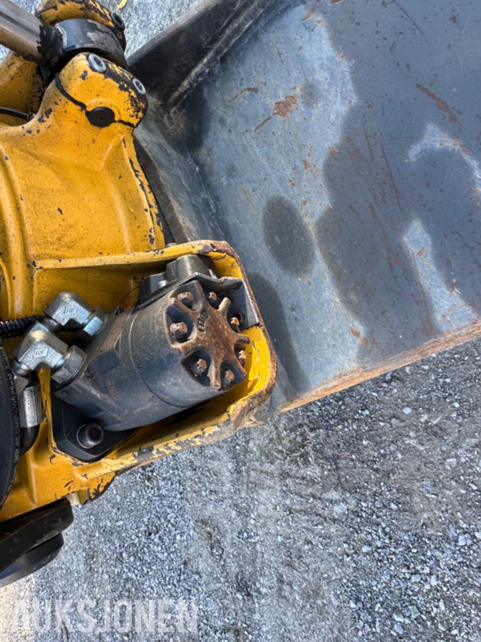 2014 Kobelco SK75SR-3E Gravemaskin, Leica maskinstyring, tiltrotator og skuff