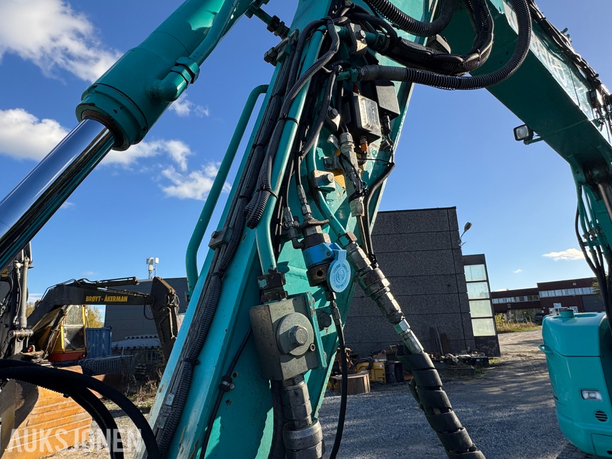 2014 Kobelco SK75SR-3E Gravemaskin, Leica maskinstyring, tiltrotator og skuff