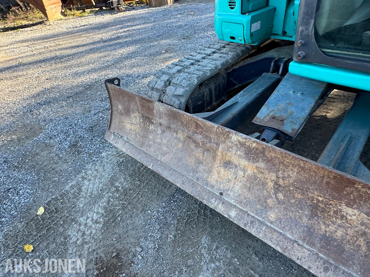 2014 Kobelco SK75SR-3E Gravemaskin, Leica maskinstyring, tiltrotator og skuff