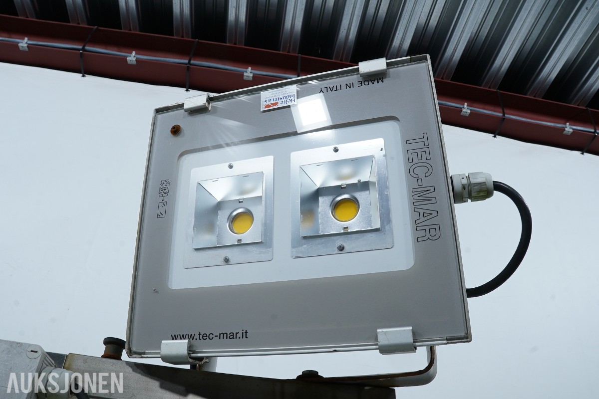 2016 SKY 7M 4X185W PRINCE LED lysmast