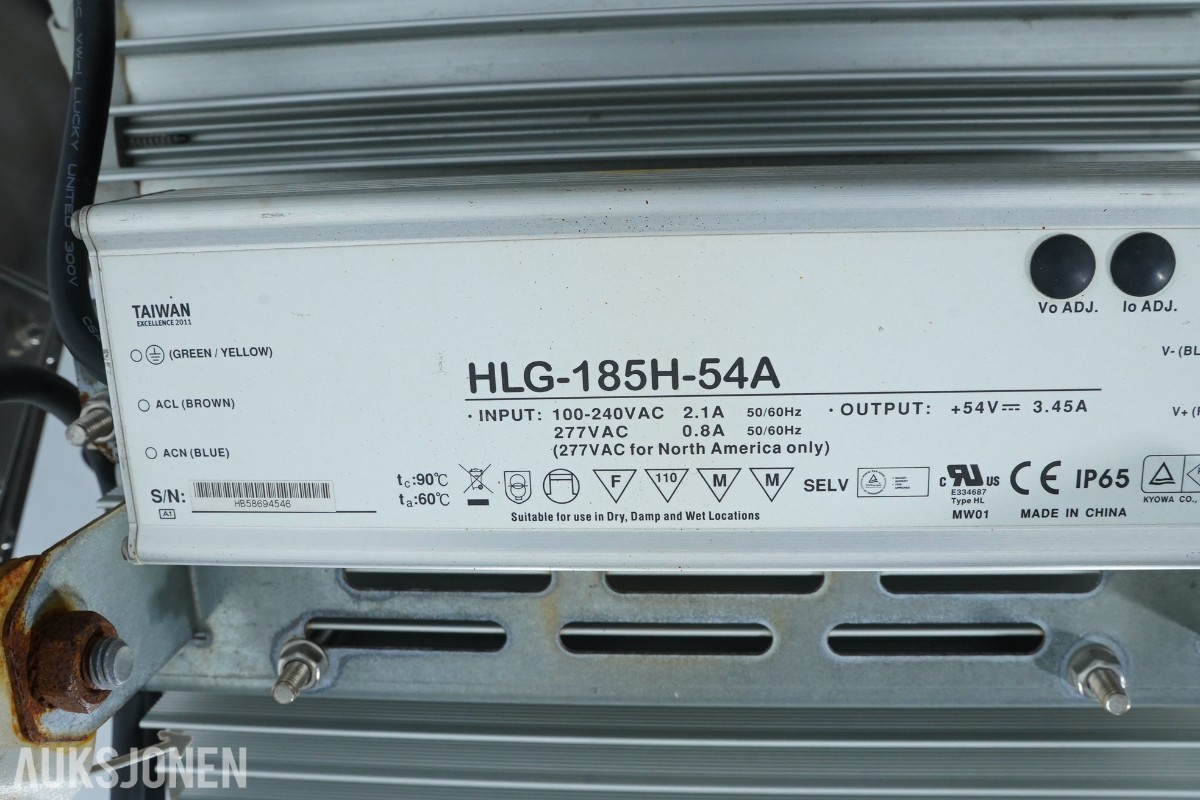 2016 SKY 7M 4X185W PRINCE LED lysmast