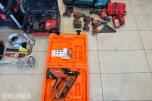 Verktøyparti med Milwaukee M18, Paslode spikerpistol, PACKOUT og Makita verktøybag