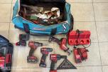 Verktøyparti med Milwaukee M18, Paslode spikerpistol, PACKOUT og Makita verktøybag