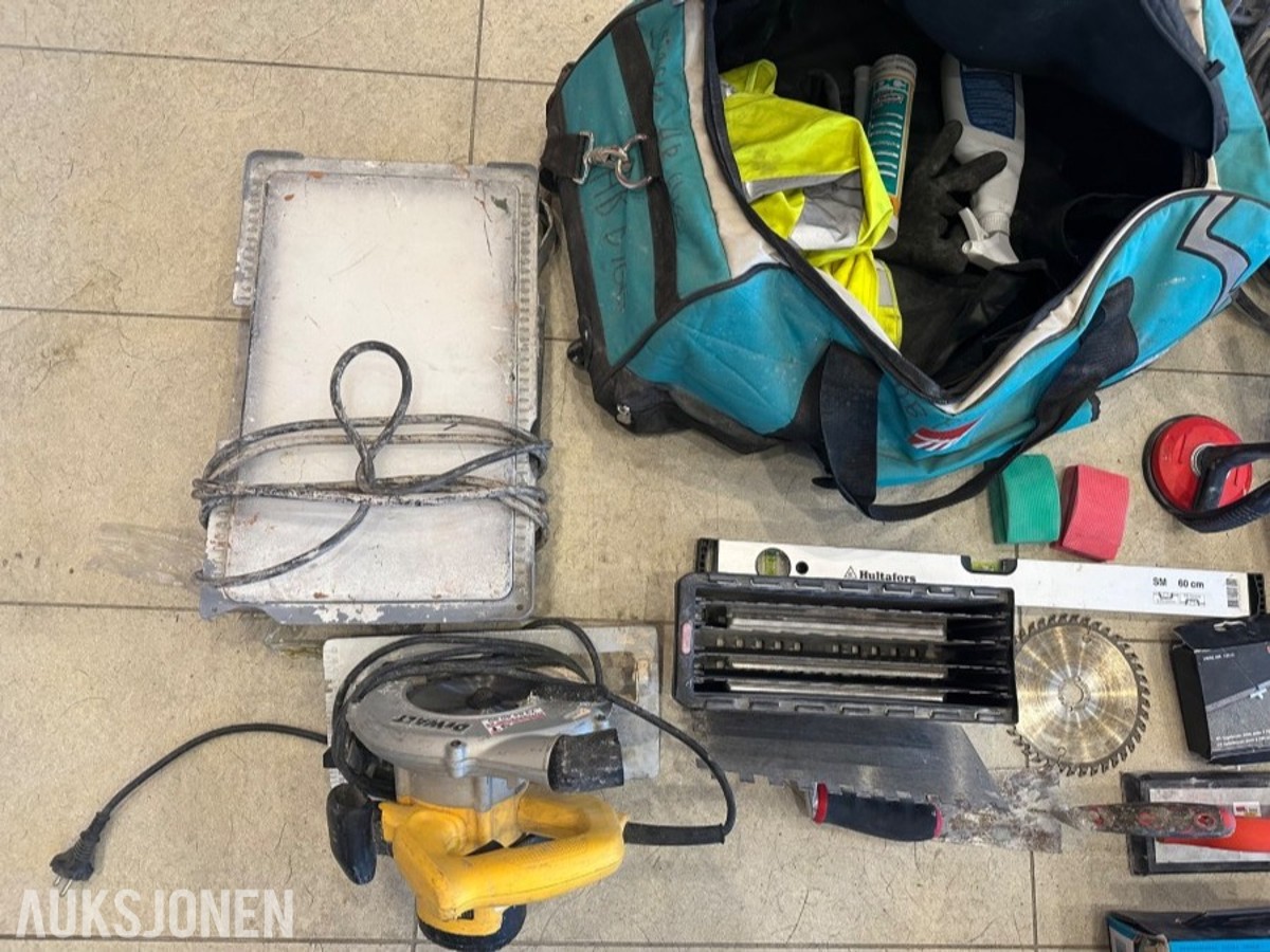 Verktøyparti med DeWalt, Makita, Hultafors og håndverktøy
