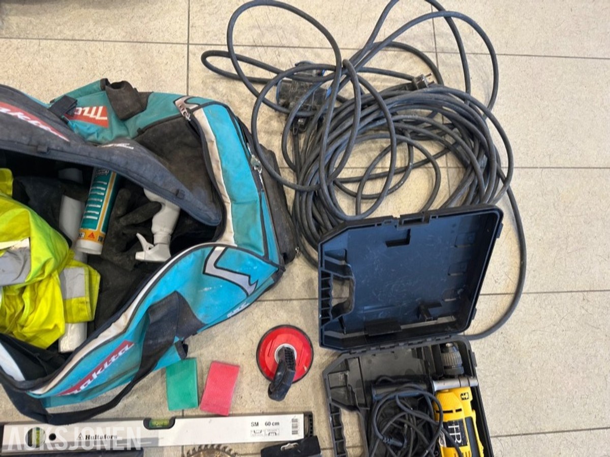 Verktøyparti med DeWalt, Makita, Hultafors og håndverktøy