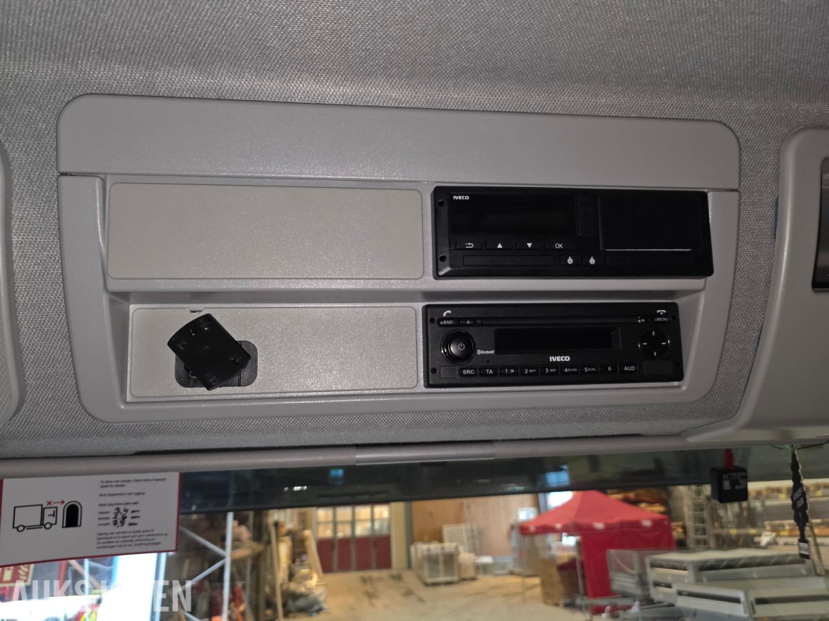 2020 Iveco Eurogargo 75E21 skapbil 7500 kg automat giret