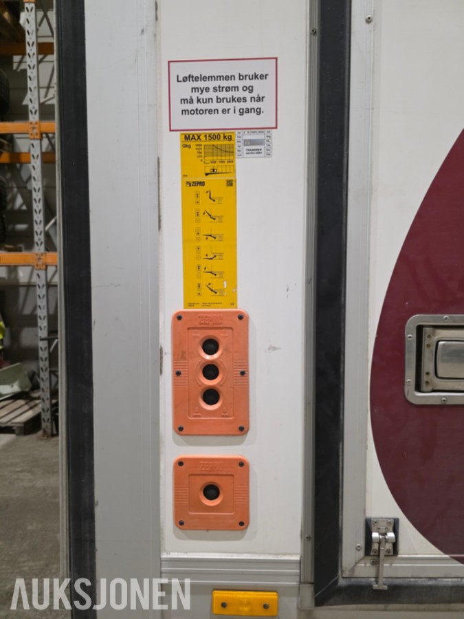 2020 Iveco Eurogargo 75E21 skapbil 7500 kg automat giret