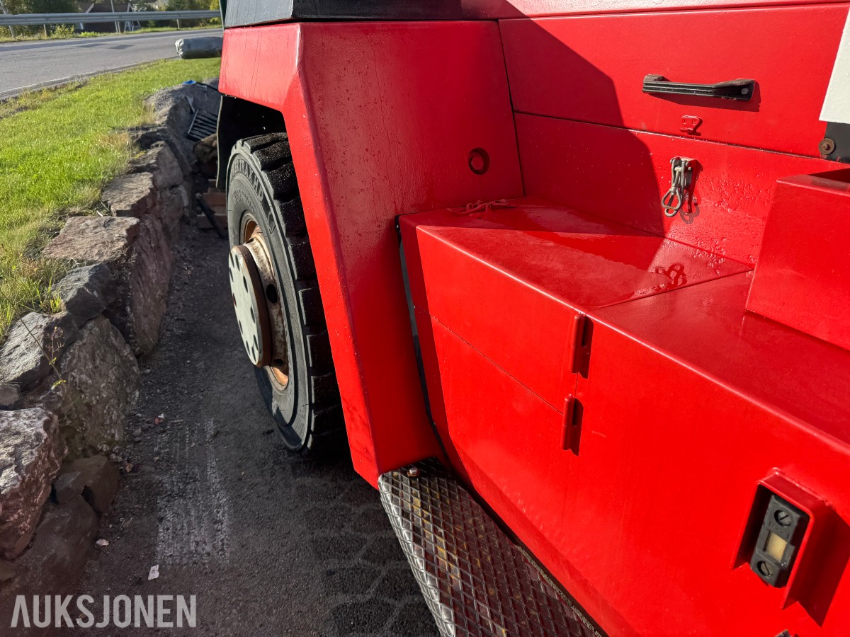 1994 Kalmar DC13,6-EC3 gaffeltruck med løfteåk, sideskift og spreder