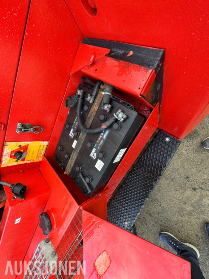 1994 Kalmar DC13,6-EC3 gaffeltruck med løfteåk, sideskift og spreder