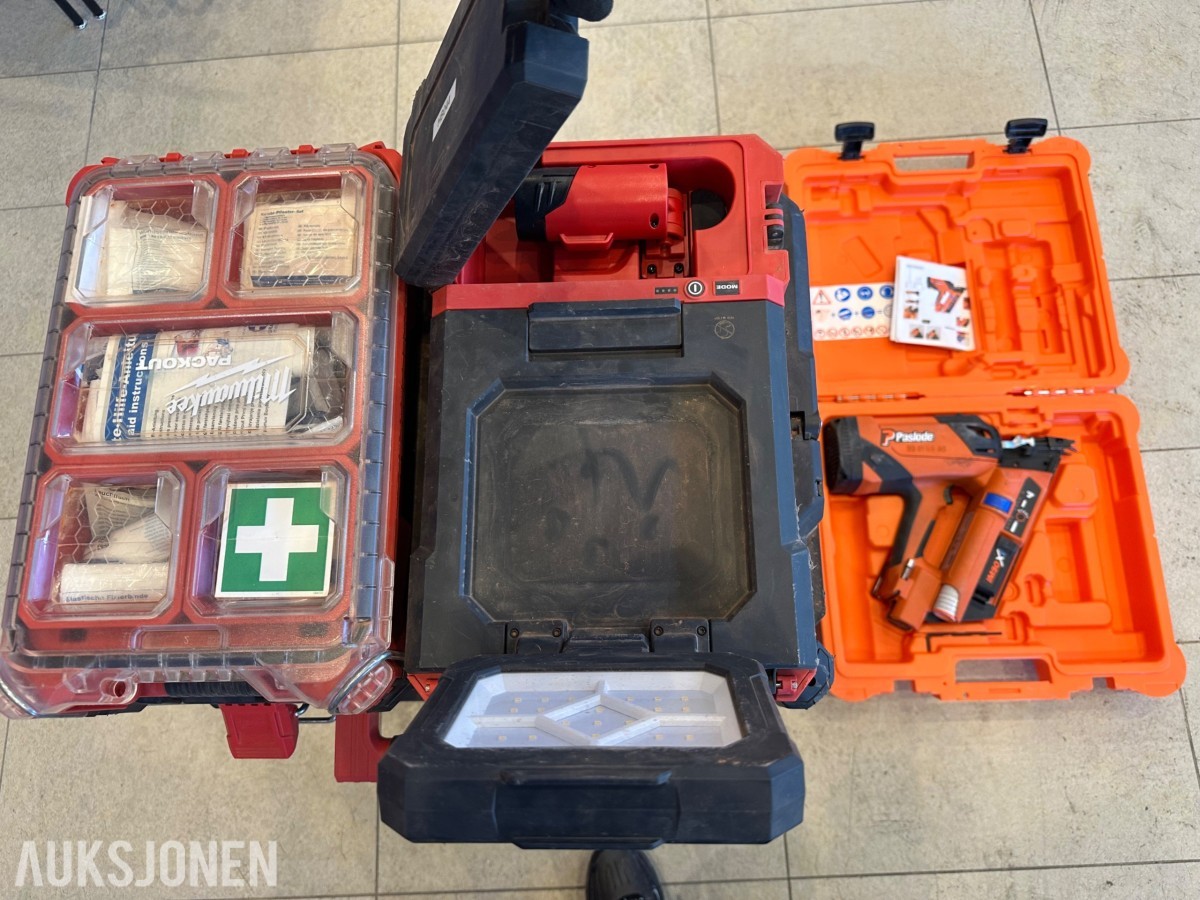 Verktøyparti med Milwaukee M18, Paslode spikerpistol og verktøyvogn