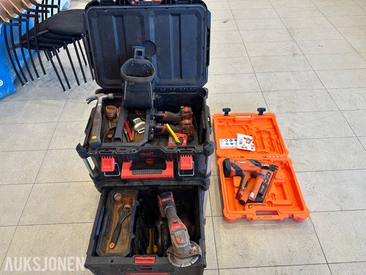 Verktøyparti med Milwaukee M18, Paslode spikerpistol og verktøyvogn