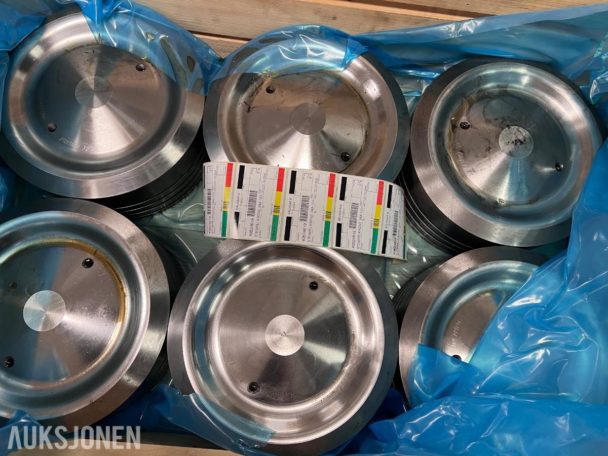 Stor reservedelspakke til Wichmann 9AXAG dieselmotorer – selges samlet