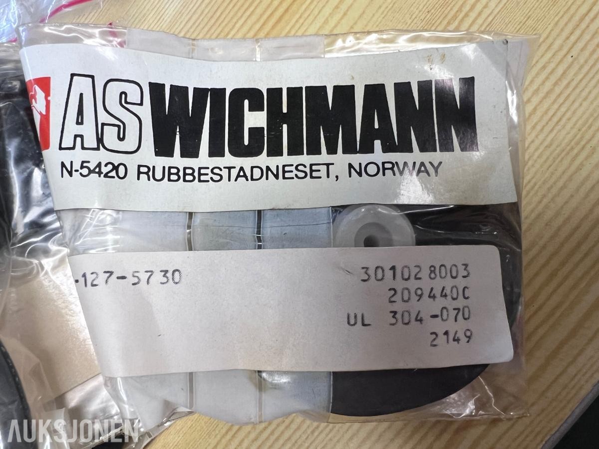 Stor reservedelspakke til Wichmann 9AXAG dieselmotorer – selges samlet