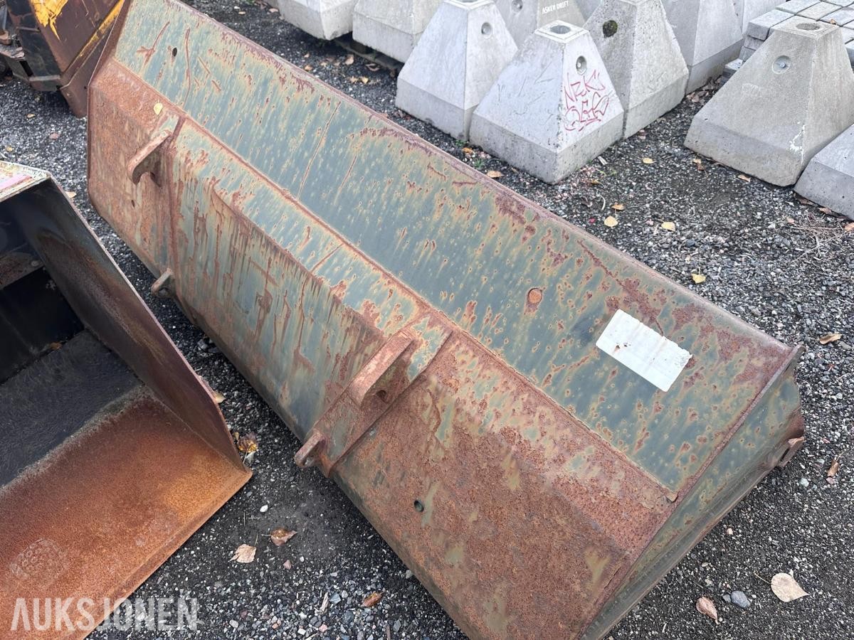 2001 Ålö Danmark A/S 220 HV Euro lasteskuffe 
