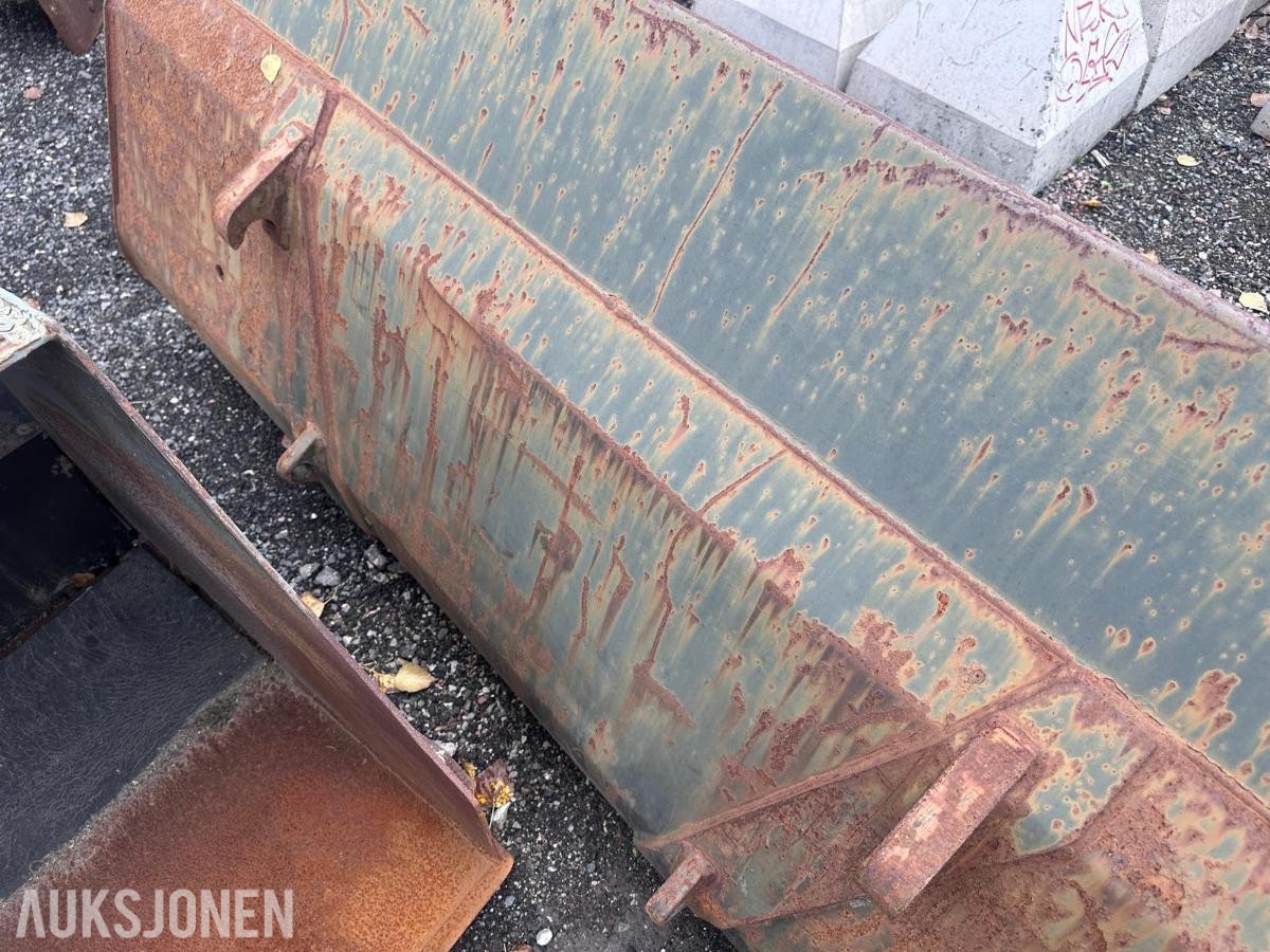 2001 Ålö Danmark A/S 220 HV Euro lasteskuffe 