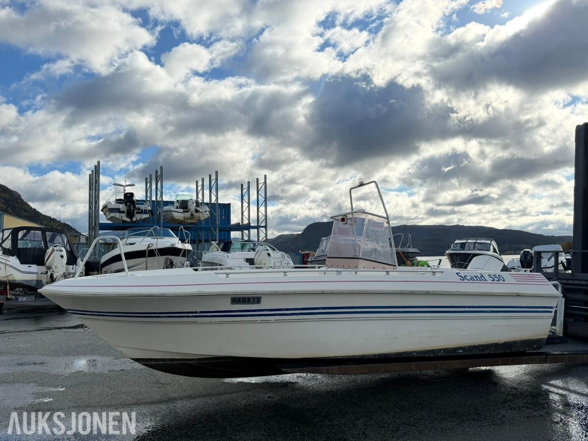 1990 Scand 550 LUX m/Johnson 120hk motor