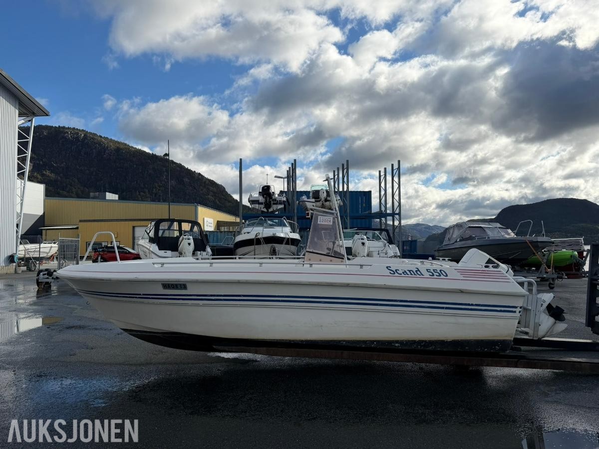 1990 Scand 550 LUX m/Johnson 120hk motor