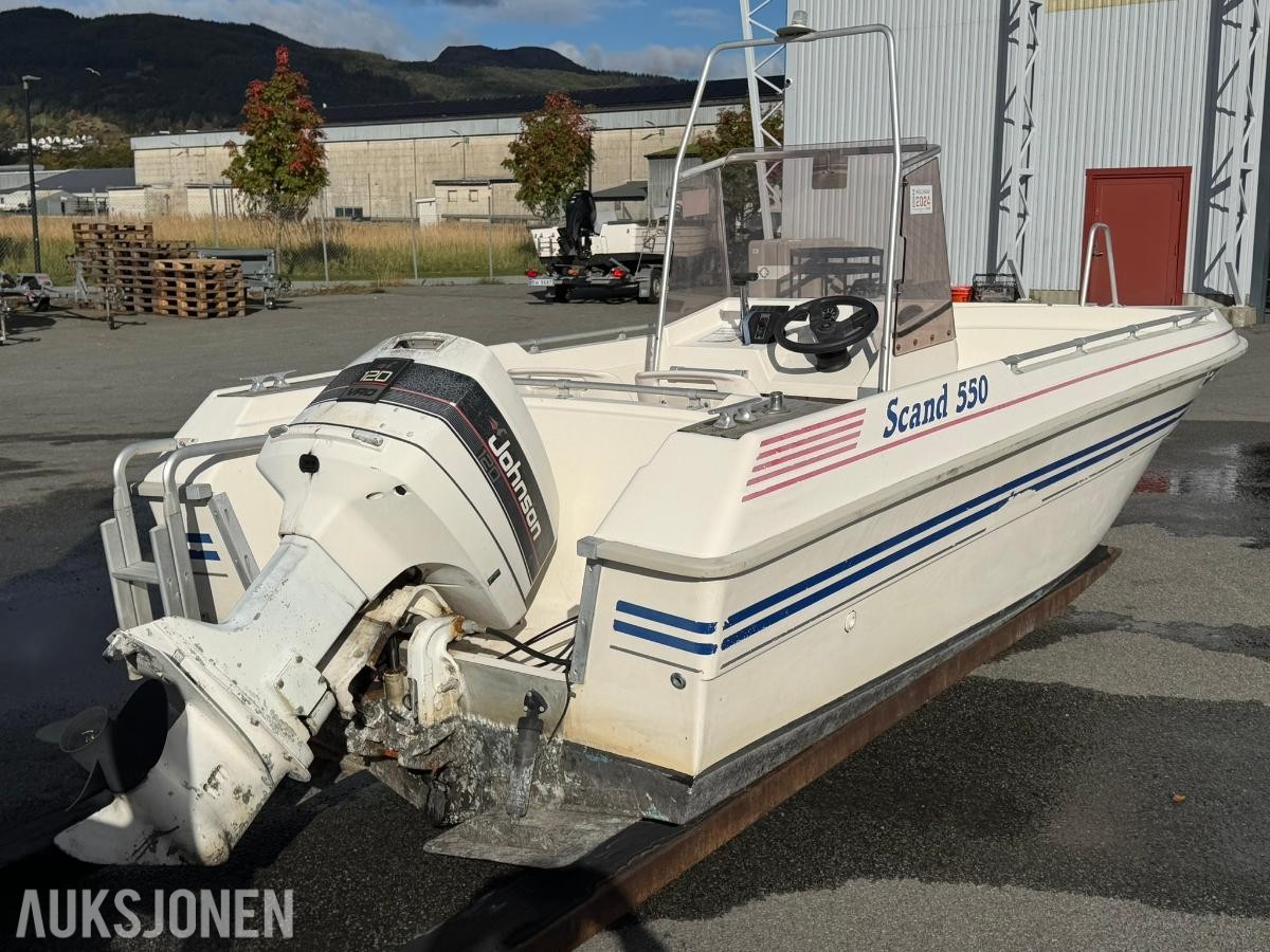 1990 Scand 550 LUX m/Johnson 120hk motor
