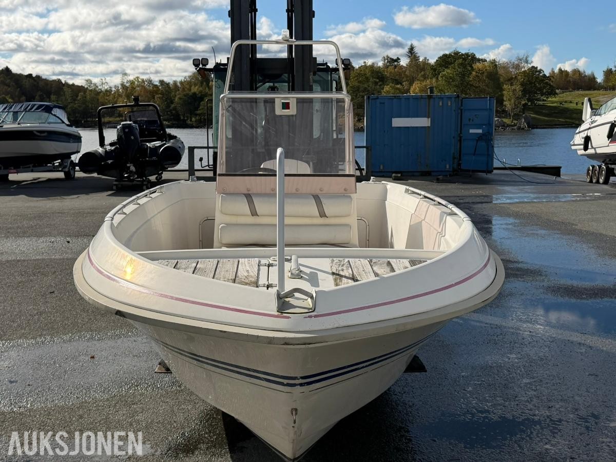 1990 Scand 550 LUX m/Johnson 120hk motor
