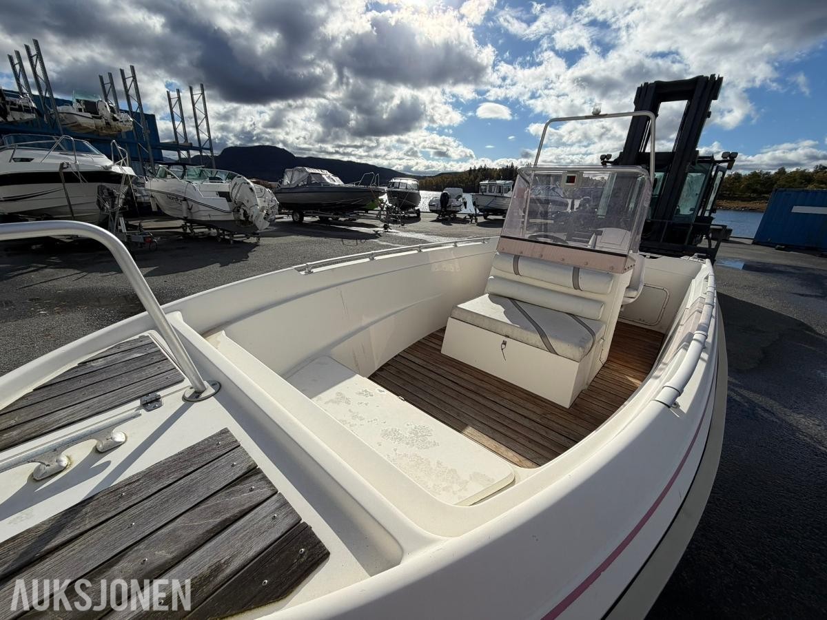 1990 Scand 550 LUX m/Johnson 120hk motor