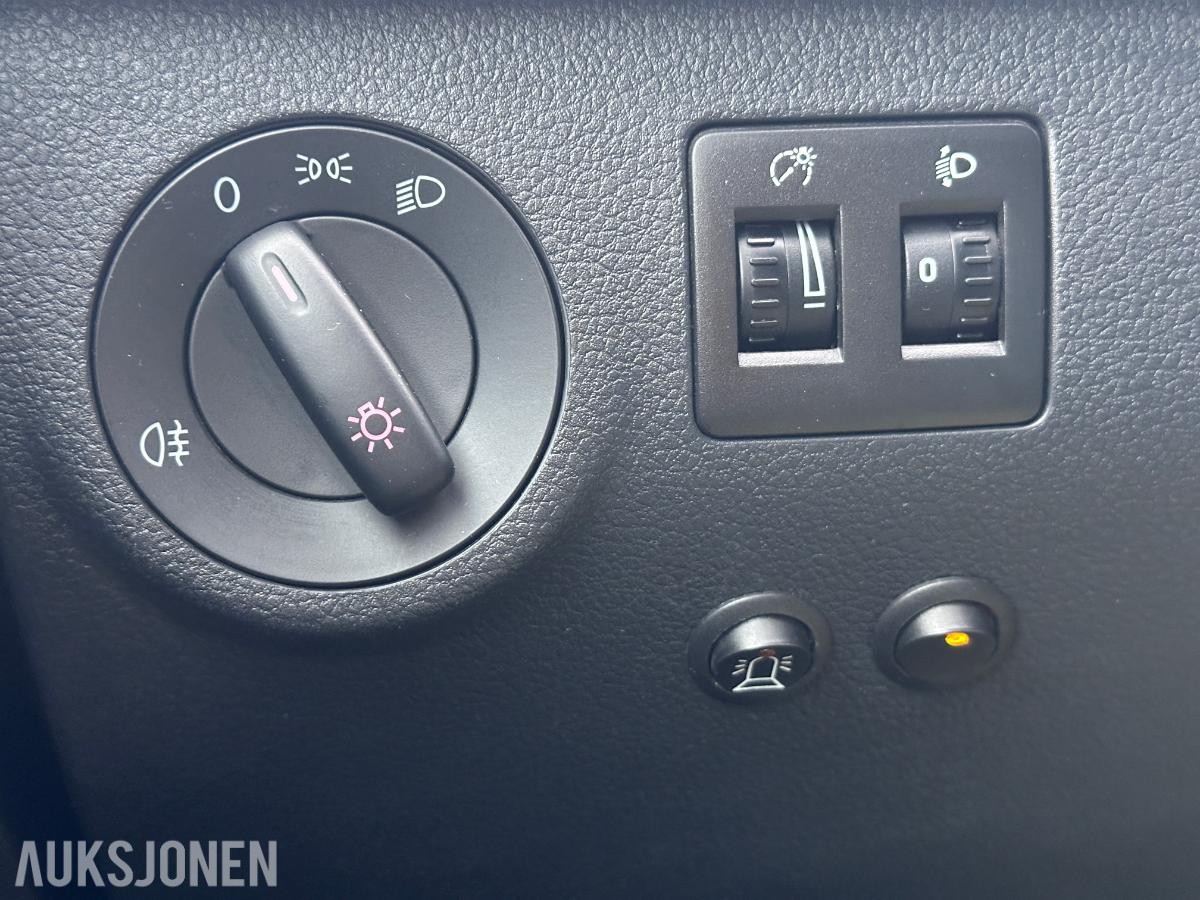 2016 Volkswagen Caddy Maxi 110 HK GASSDRIFT HENGERFESTE SKYVEDØRER CRUISE