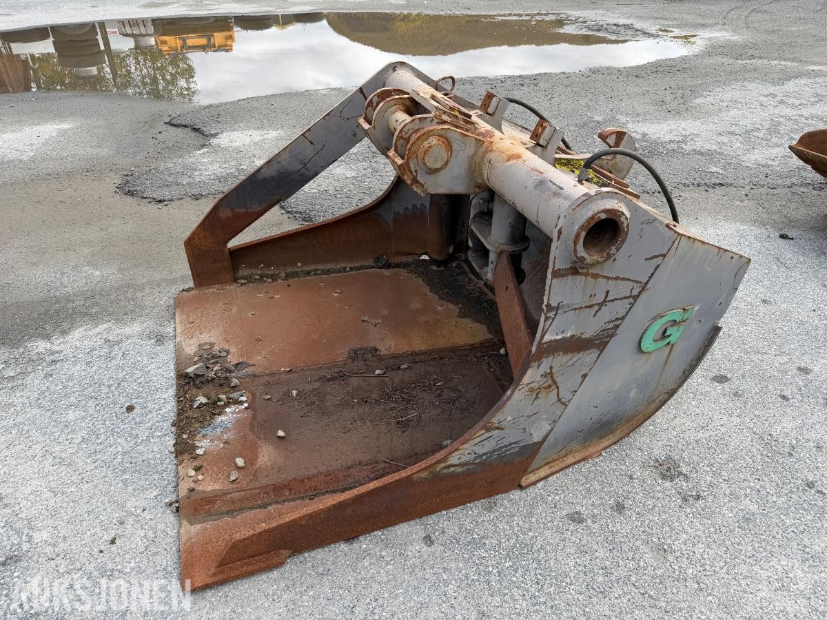 2004 Gjerstad grøfte skuffe med hydraulisk vinge, og B20 feste