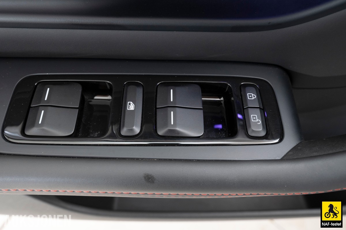 2023 XPeng P7 AWD PERFORMANCE 360 KAMERA SKINN ACC PANO DYNAUDIO