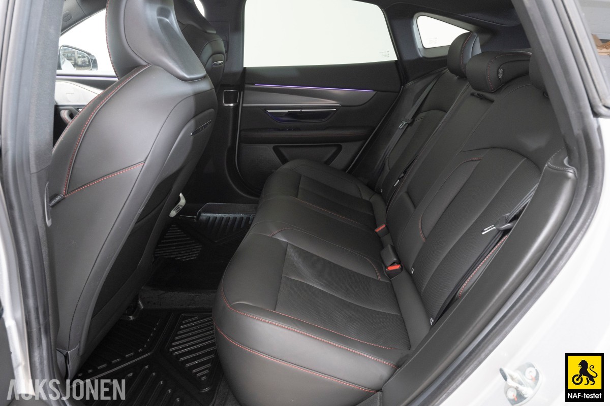 2023 XPeng P7 AWD PERFORMANCE 360 KAMERA SKINN ACC PANO DYNAUDIO