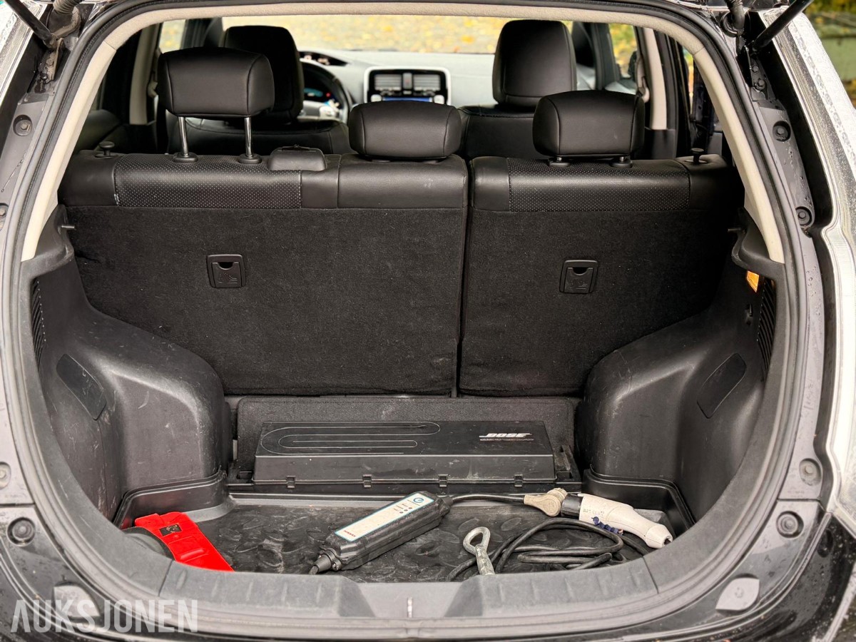 2014 NISSAN LEAF BOSE 360 KAMERA SKINN RATTVARME