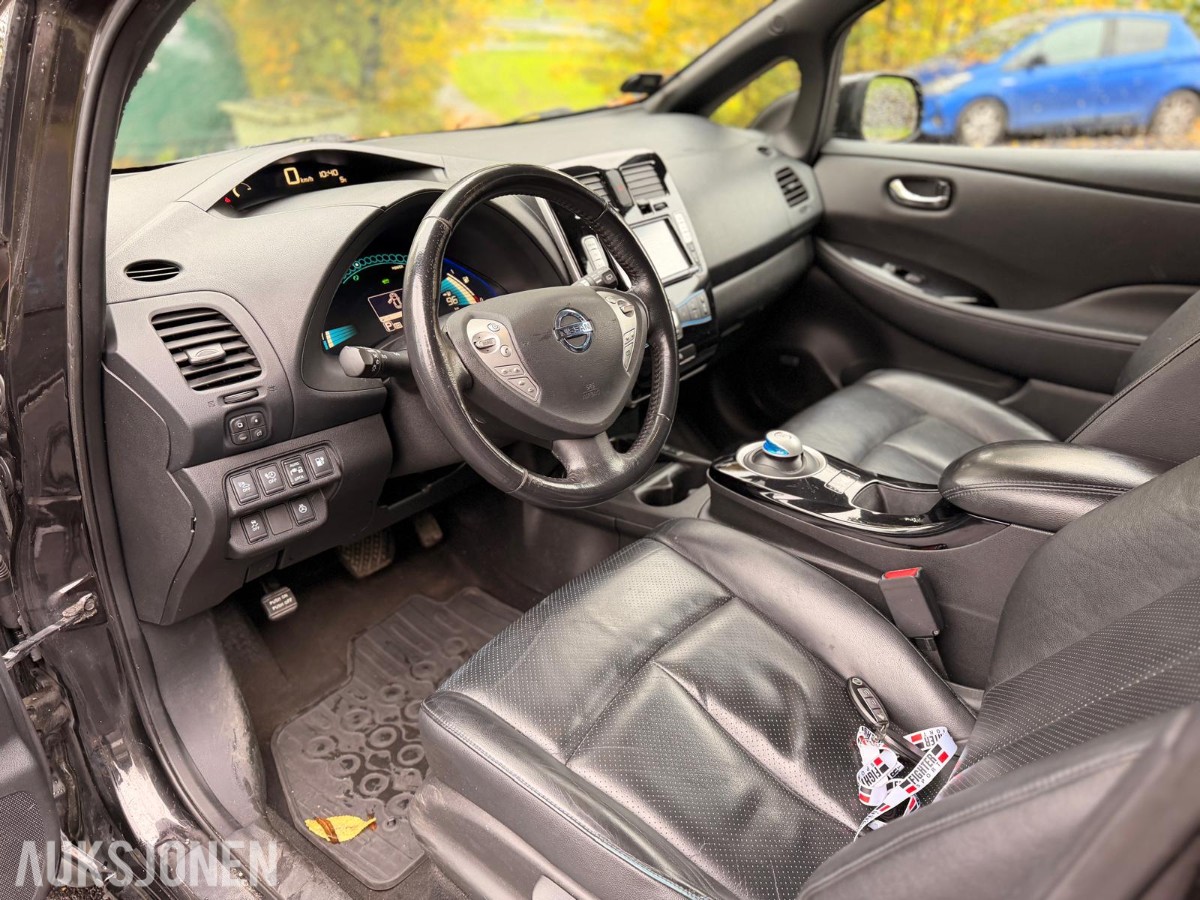 2014 NISSAN LEAF BOSE 360 KAMERA SKINN RATTVARME