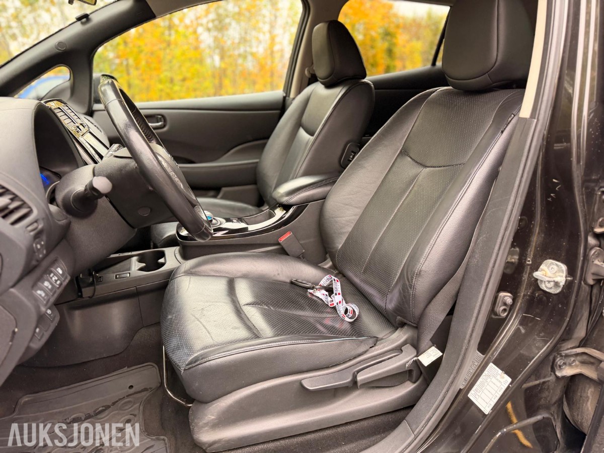 2014 NISSAN LEAF BOSE 360 KAMERA SKINN RATTVARME