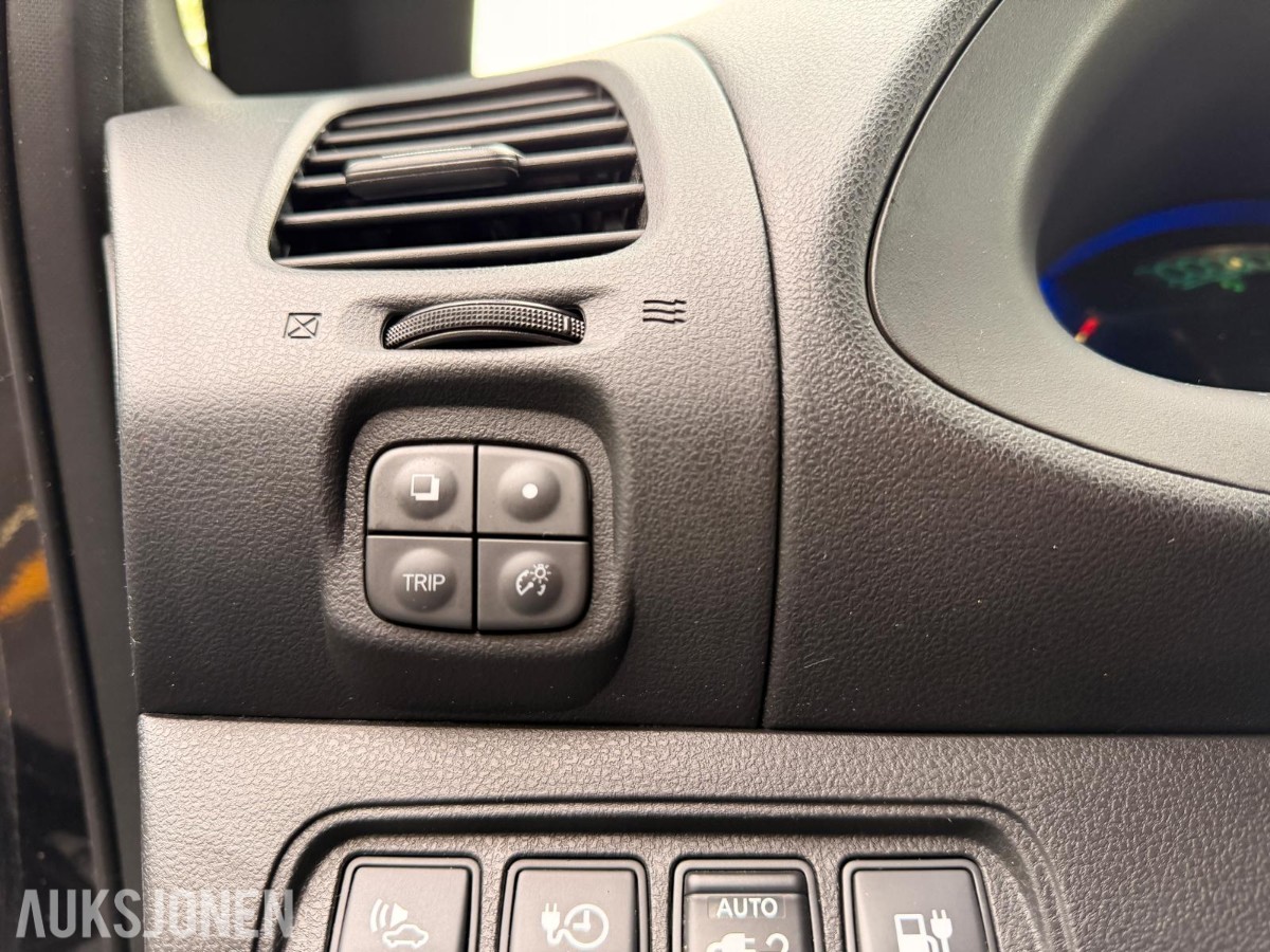 2014 NISSAN LEAF BOSE 360 KAMERA SKINN RATTVARME