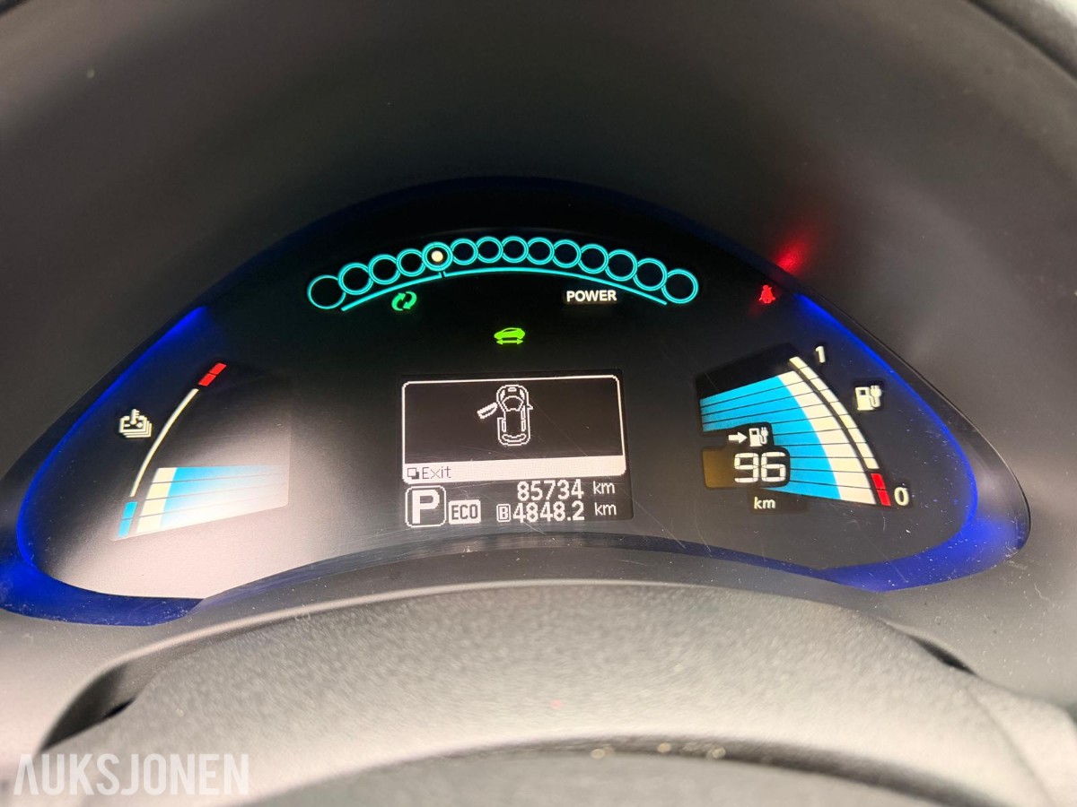 2014 NISSAN LEAF BOSE 360 KAMERA SKINN RATTVARME