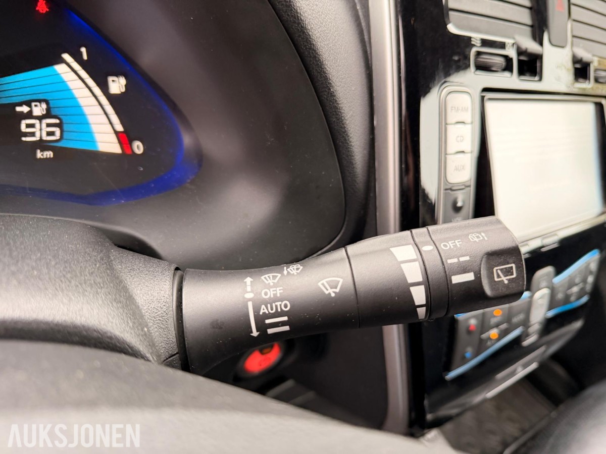 2014 NISSAN LEAF BOSE 360 KAMERA SKINN RATTVARME