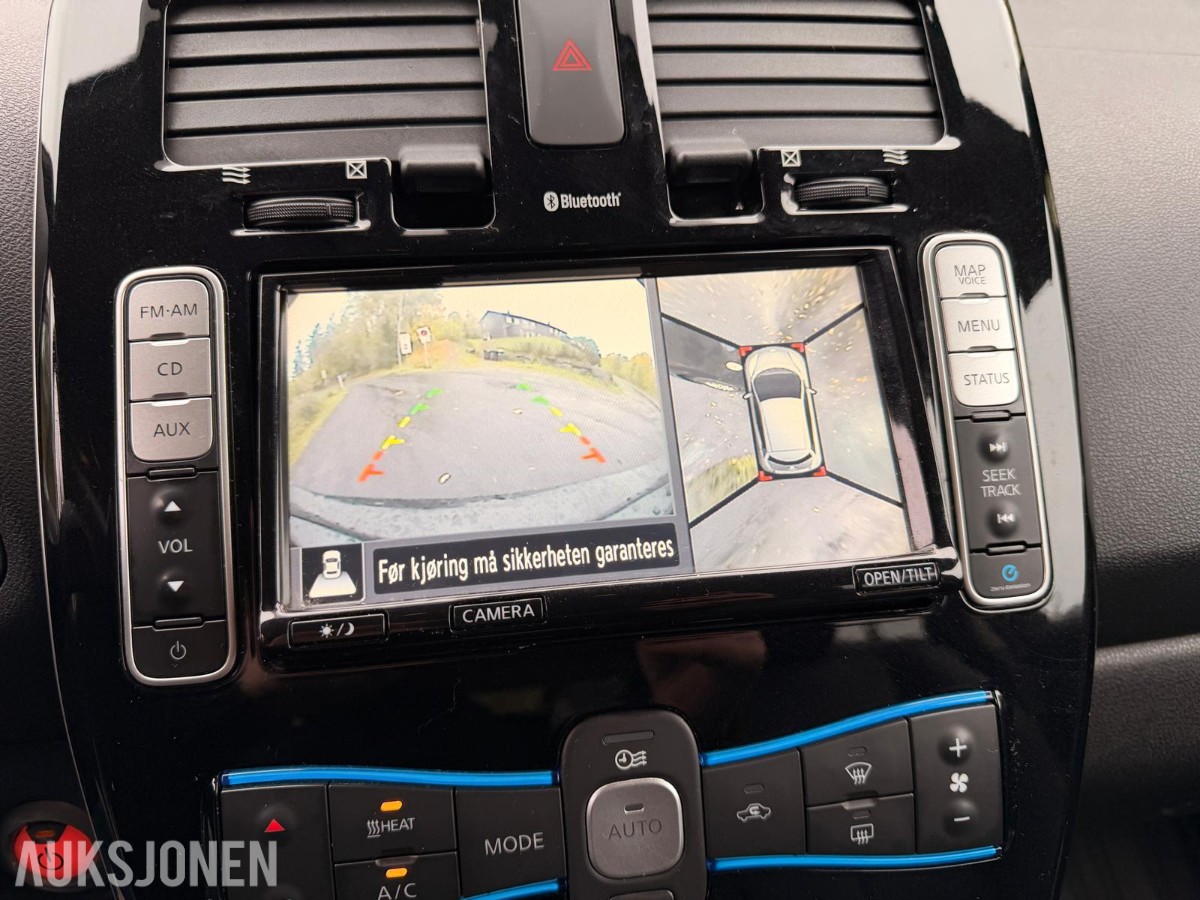 2014 NISSAN LEAF BOSE 360 KAMERA SKINN RATTVARME
